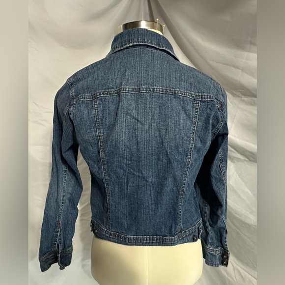 Jean Jacket Size Small - Picture 2 of 6